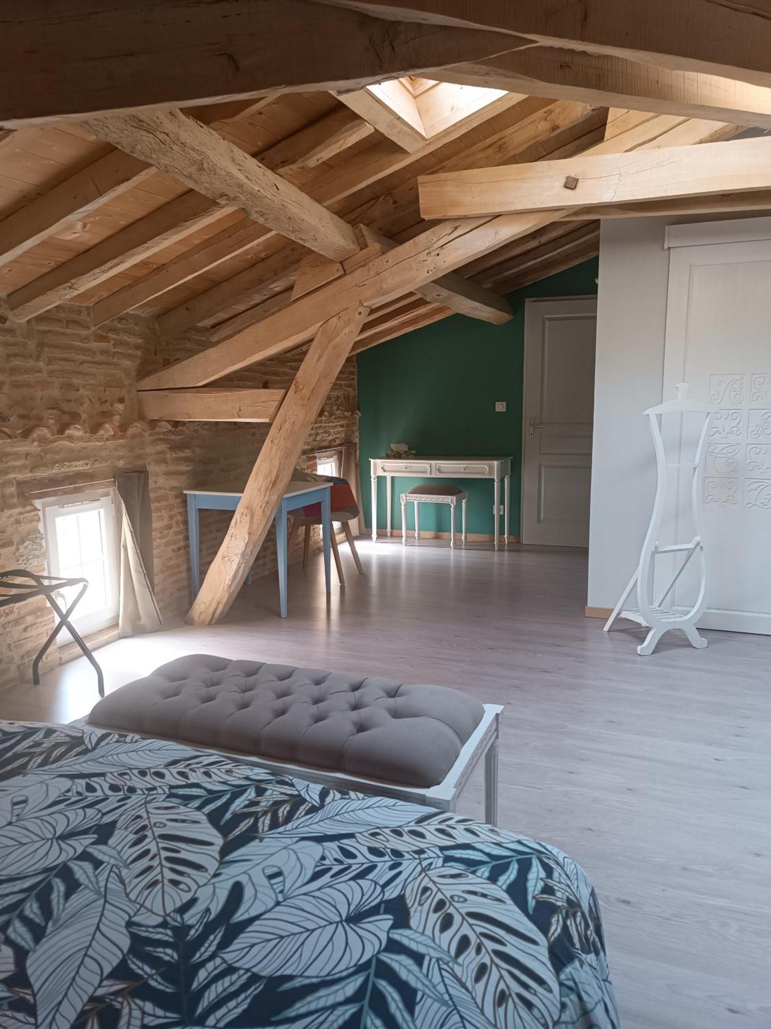 Le Jardin Des Cedres Hotell Lavaur  Rum bild