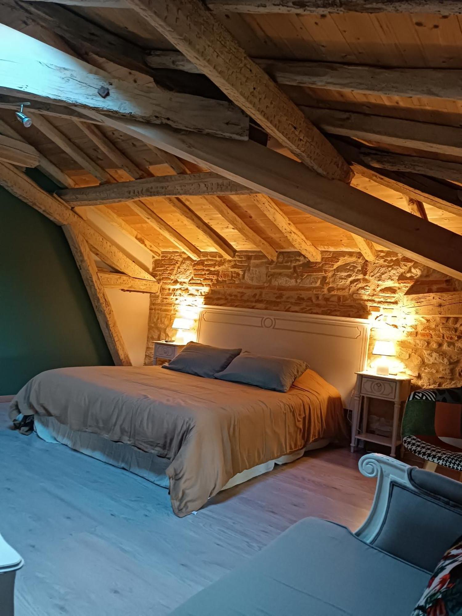 Le Jardin Des Cedres Hotell Lavaur  Rum bild